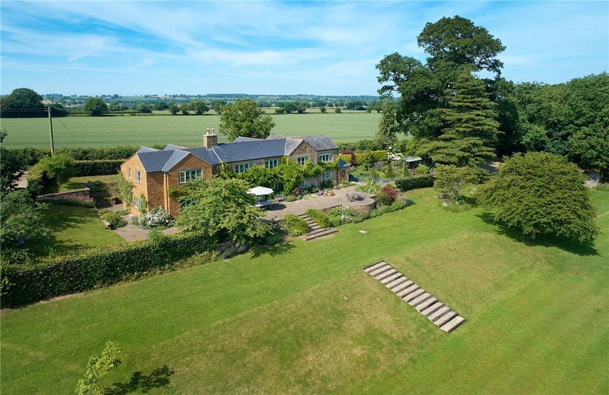 house for sale in Nr Wiggington, Swerford, Chipping Norton, Oxfordshire