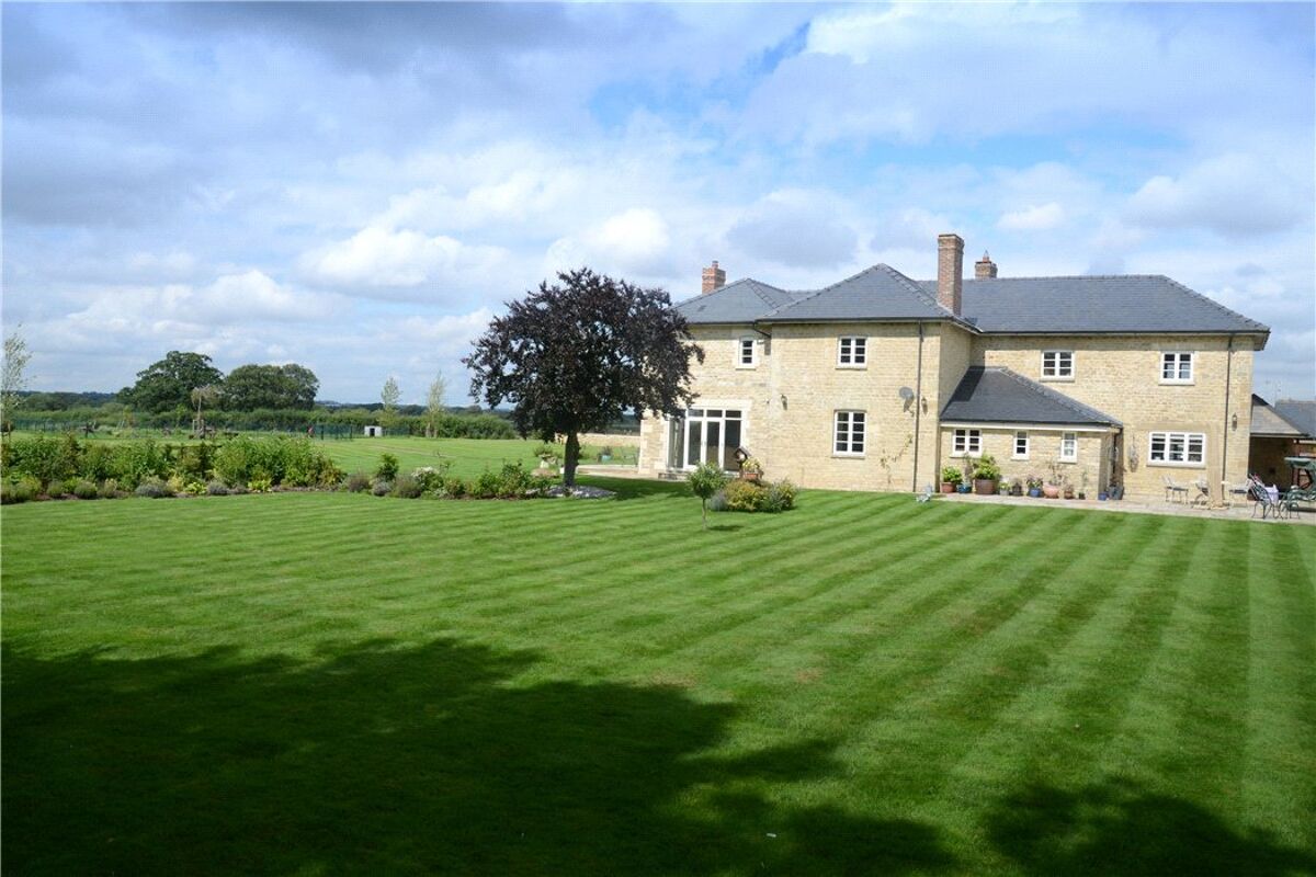 house for sale in Coursehill Farmhouse, Course Hill Lane, Ducklington