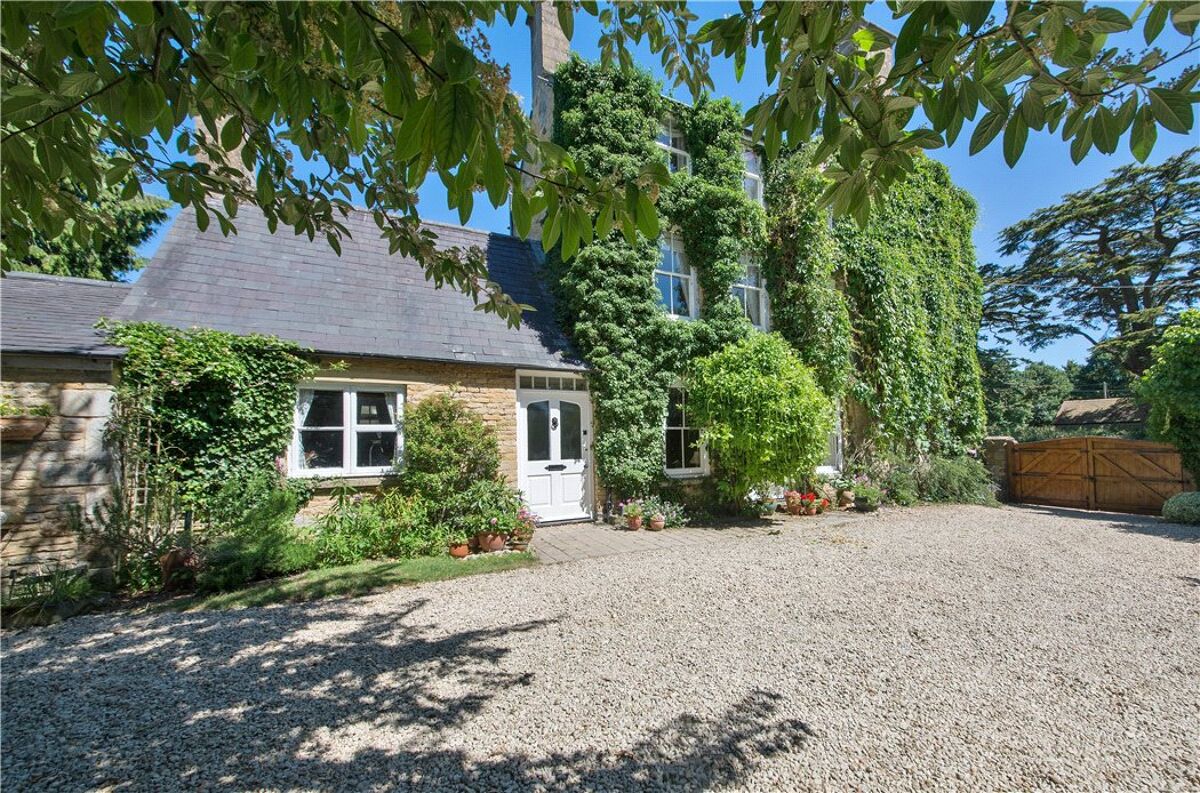 house for sale in Church Enstone, Chipping Norton, Oxfordshire, OX7 ...