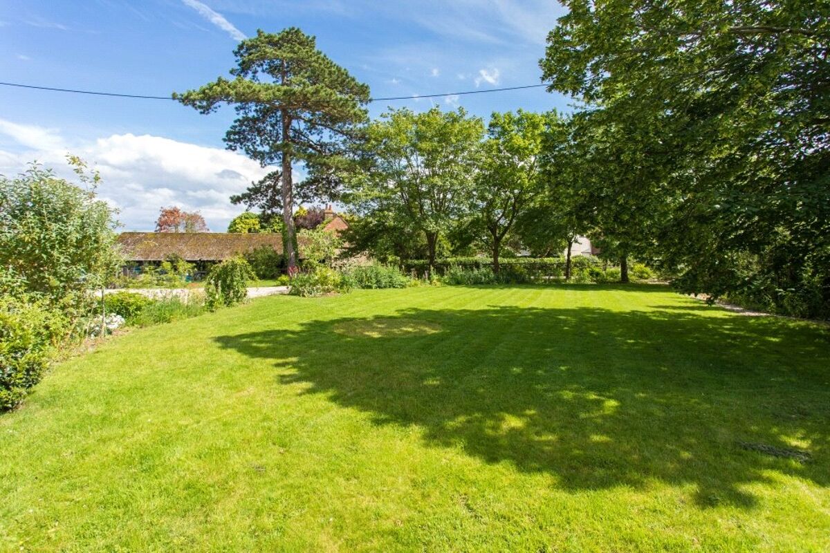 house for sale in Crendon Road, Shabbington, Aylesbury, Buckinghamshire