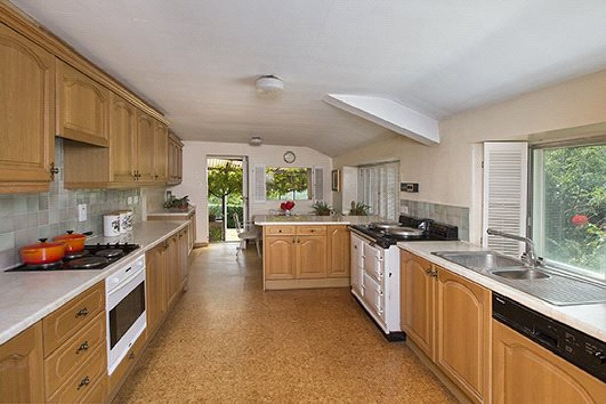 house for sale in Maugersbury, Cheltenham, Gloucestershire, GL54 OXF120522 Knight Frank