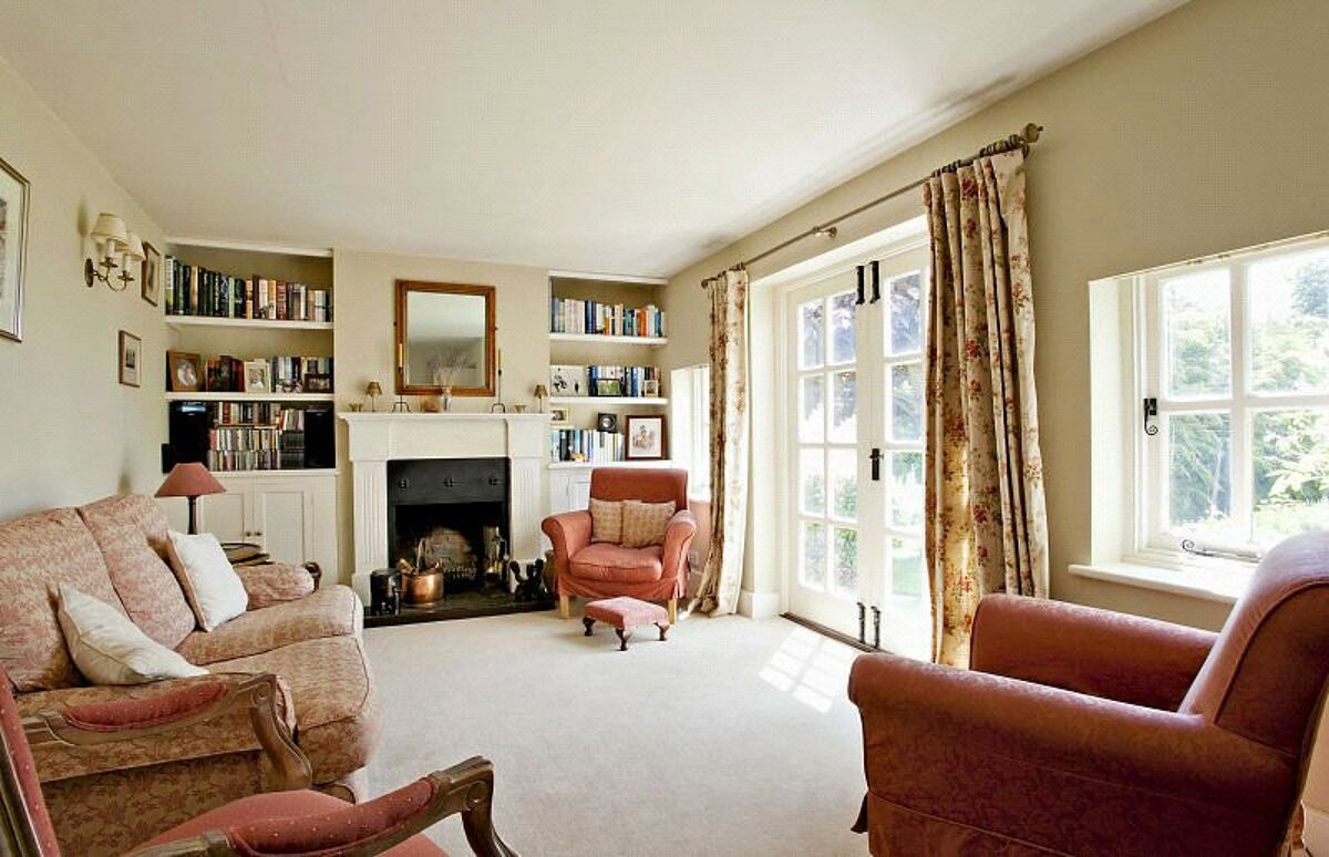 house for sale in Frogmore Lane, Long Crendon, Buckinghamshire, HP18