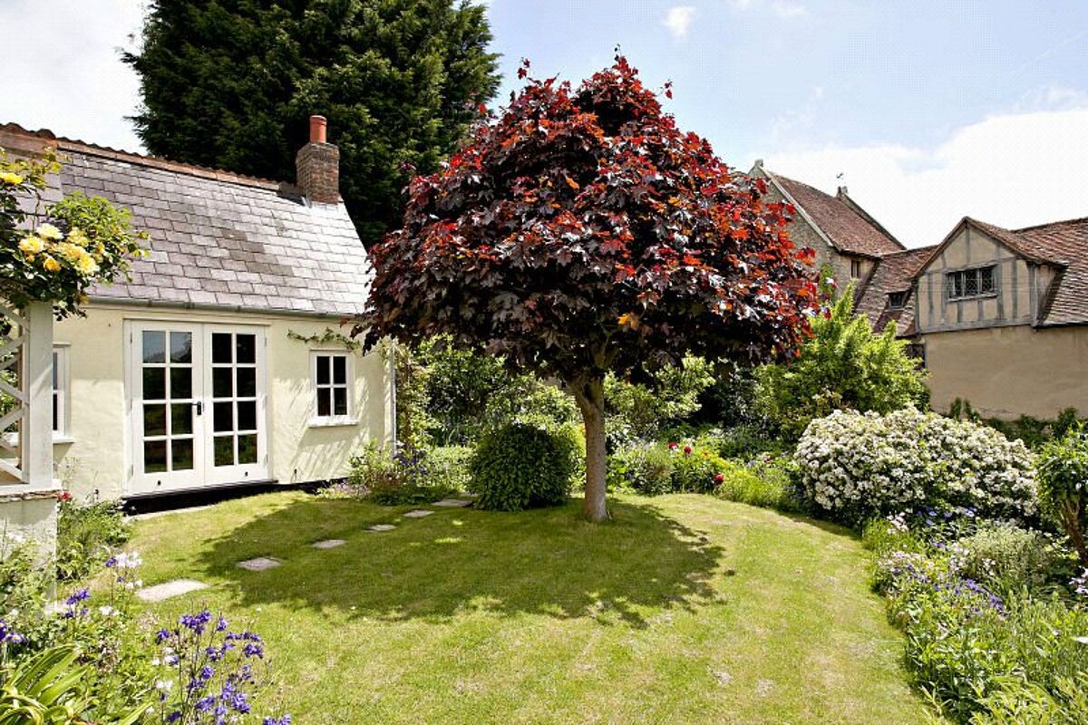 house for sale in Frogmore Lane, Long Crendon, Buckinghamshire, HP18