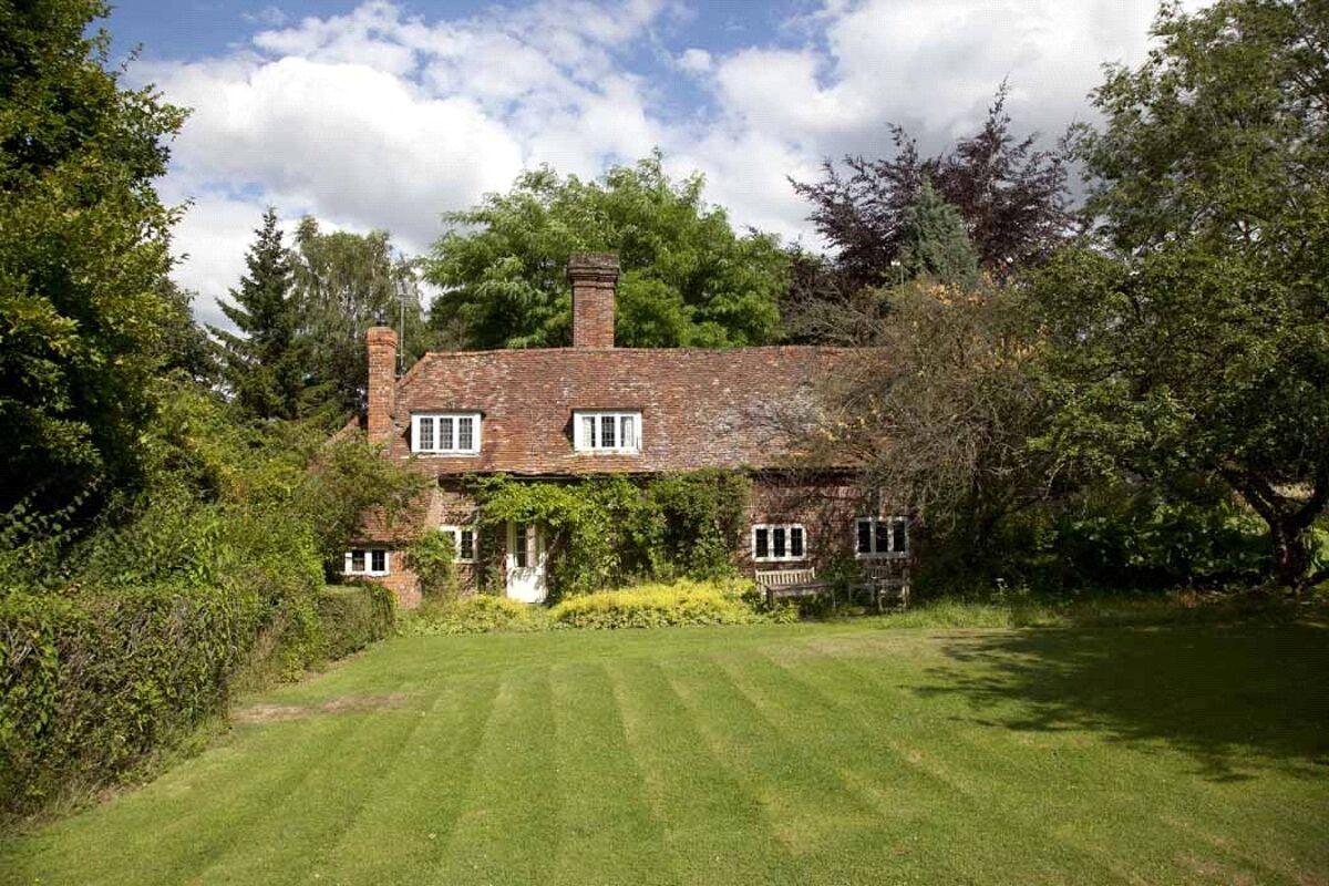 house for sale in Lower Hartwell, Aylesbury, Buckinghamshire, HP17