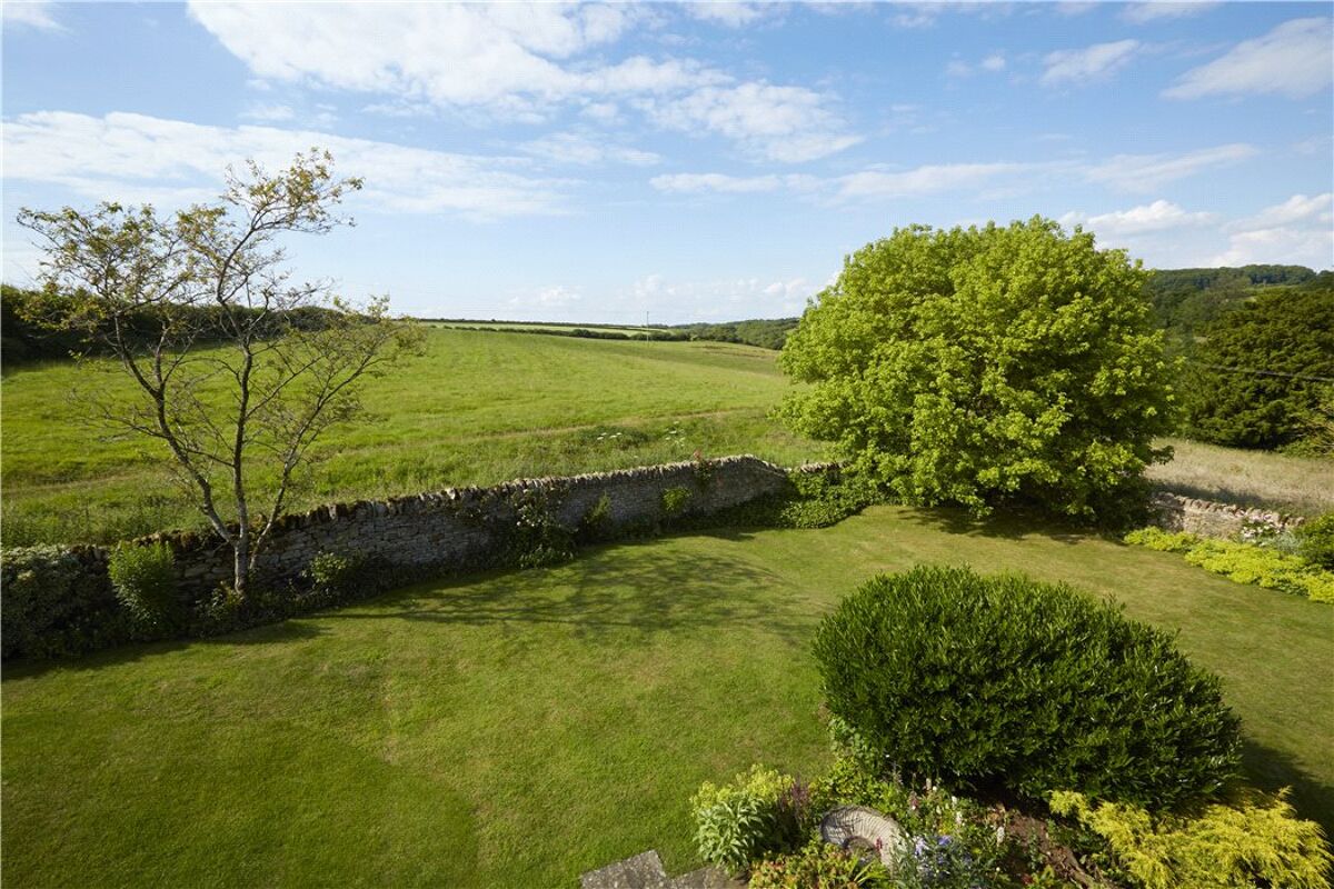 house for sale in Taynton, Burford, Oxfordshire, OX18 OXF130436