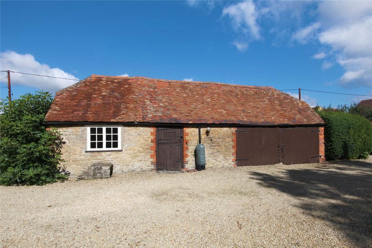 house for sale in High Street, Little Milton, Oxford, Oxfordshire, OX44