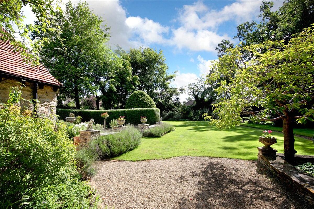 house for sale in High Street, Little Milton, Oxford, Oxfordshire, OX44