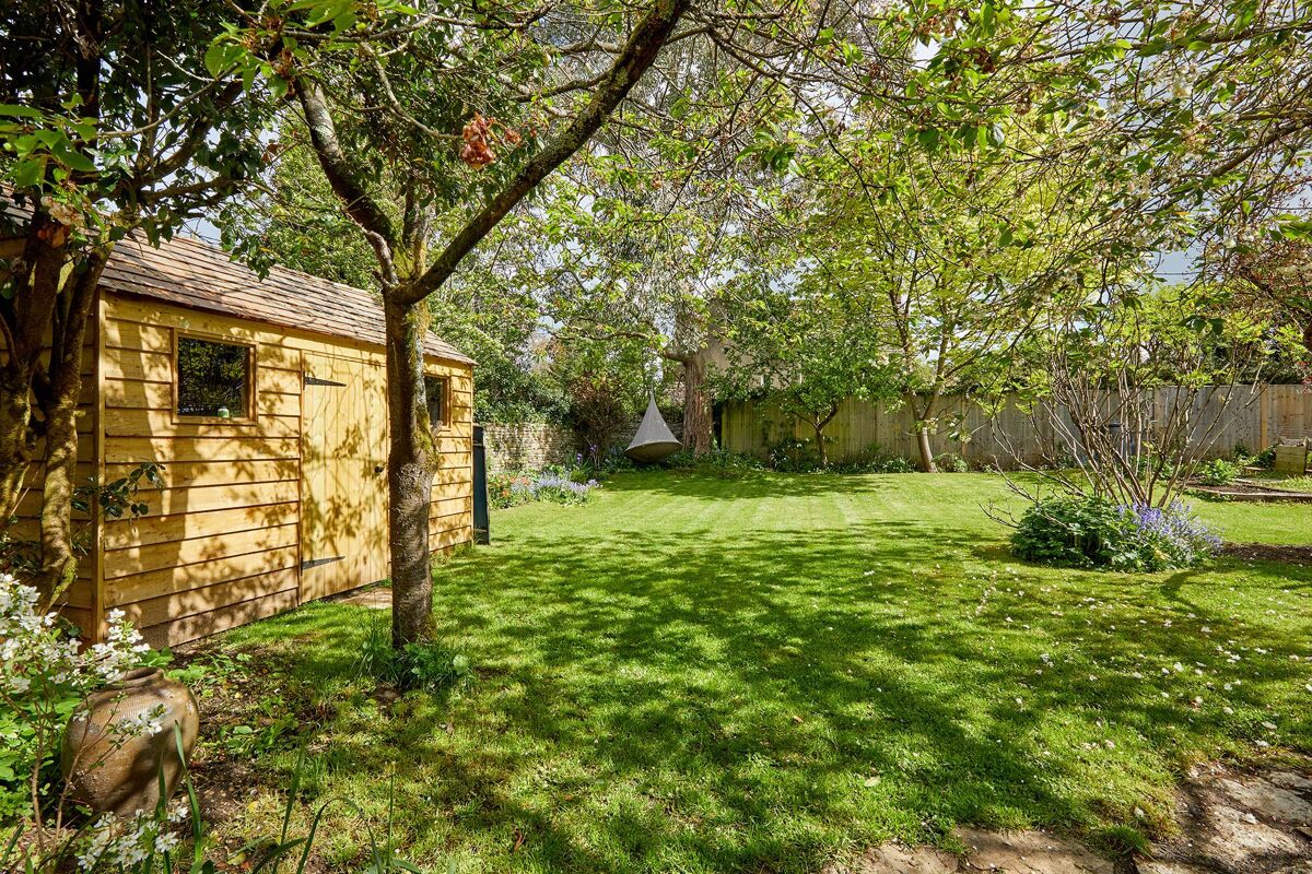 house for sale in Delly End, Oxfordshire, OX29 OXF140054 Knight Frank