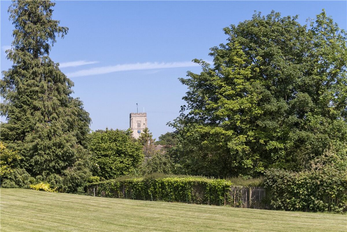 house for sale in Whitchurch, Buckinghamshire, HP22 OXF150220