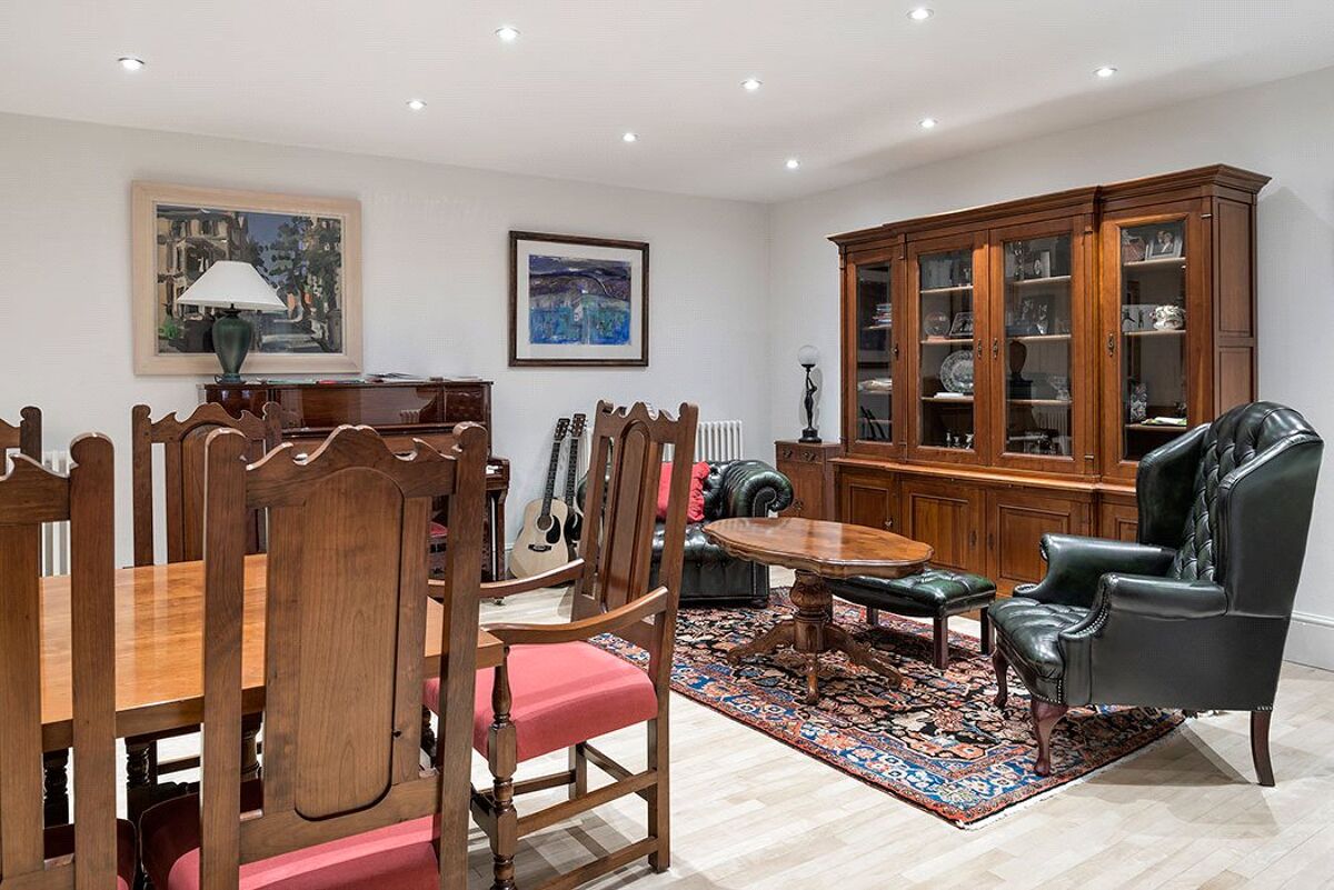 house for sale in Whitchurch, Buckinghamshire, HP22 OXF150220