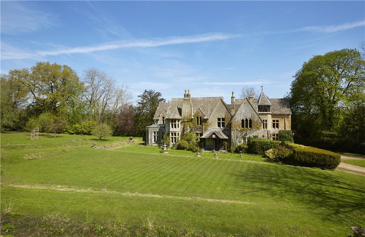 house for sale in Little Tew, Chipping Norton, Oxfordshire, OX7