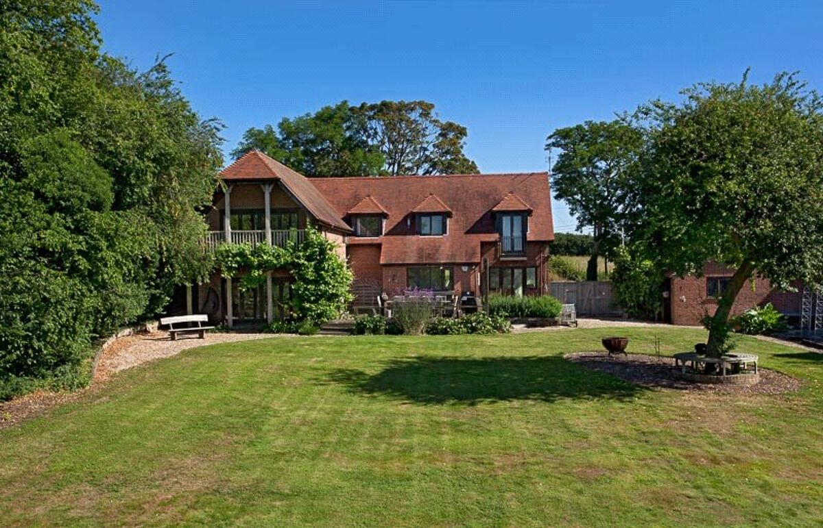 house for sale in Sires Hill, North Moreton, Didcot, Oxfordshire, OX11