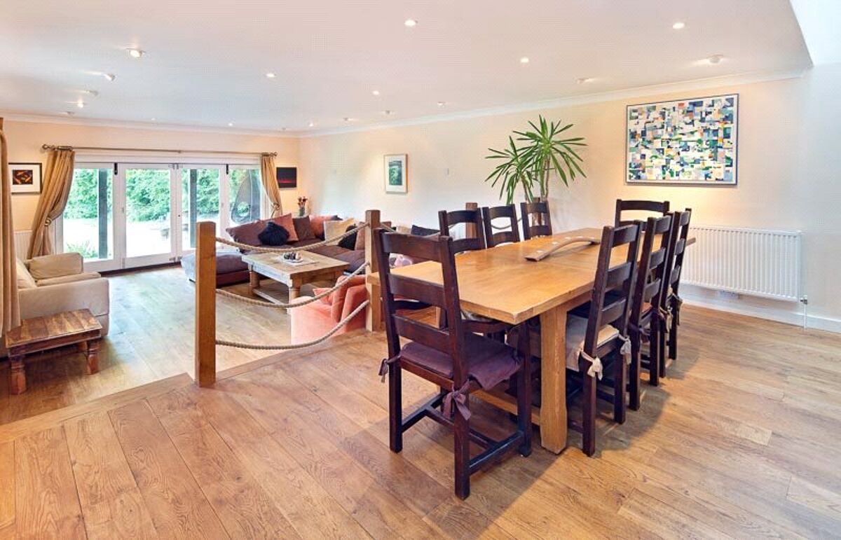 house for sale in Sires Hill, North Moreton, Didcot, Oxfordshire, OX11