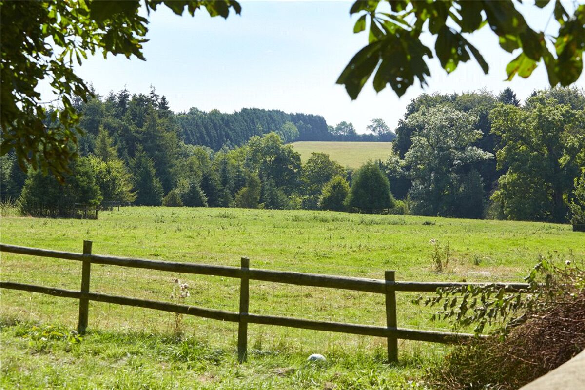 house for sale in Manor Farm Cottage, Manor Road, Sandford St. Martin