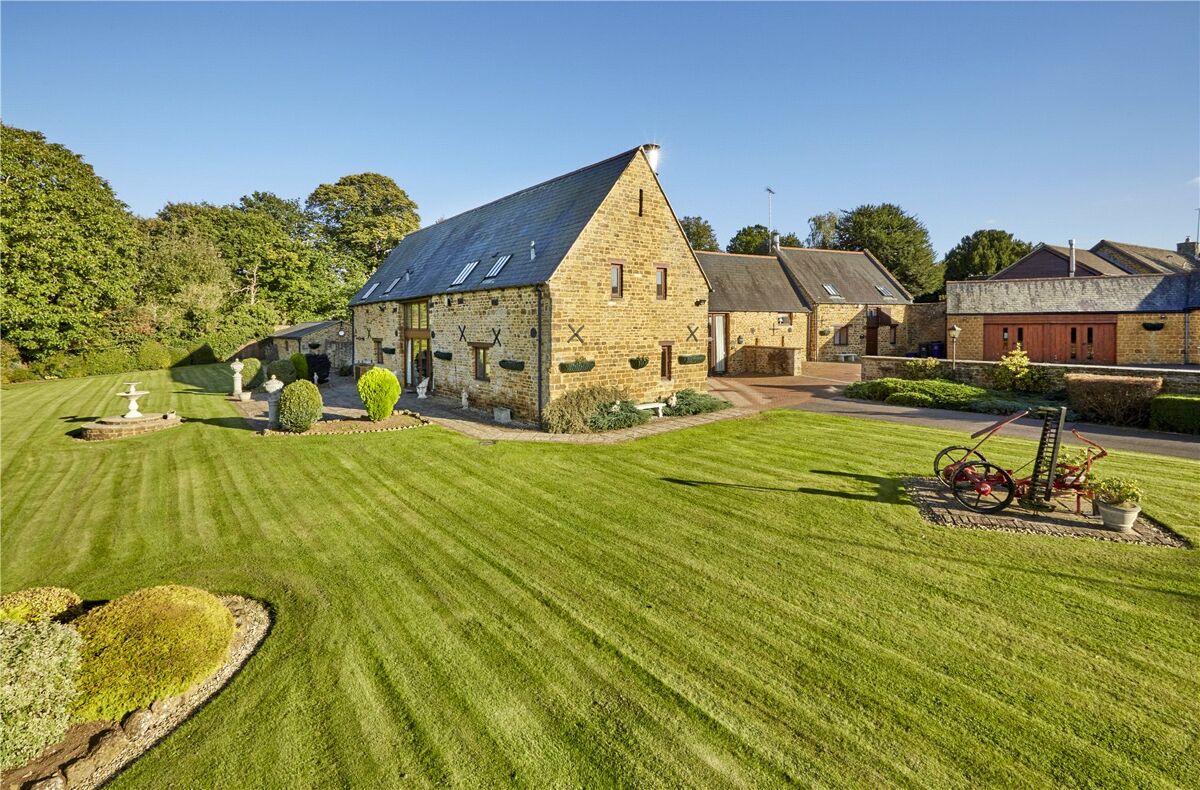 house for sale in Manor Road, Adderbury, Banbury, Oxfordshire, OX17