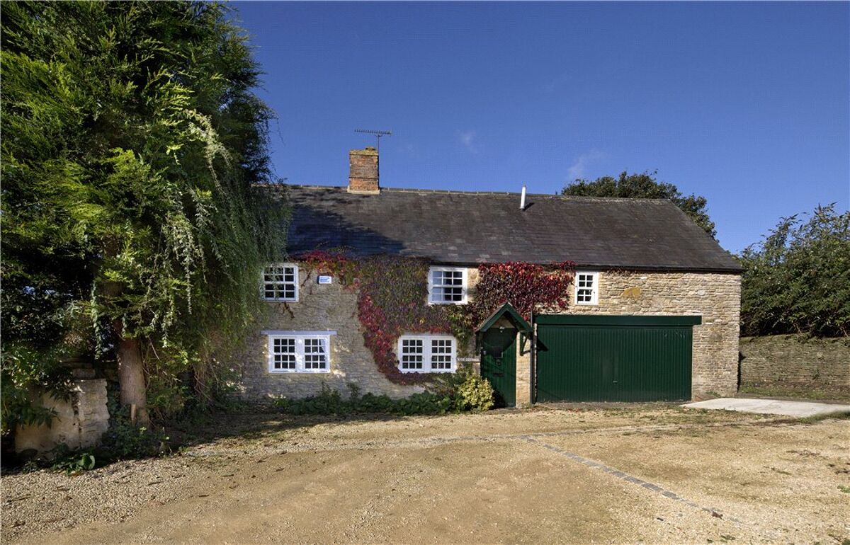 Property for sale Charlton, Banbury, OX17 Knight Frank