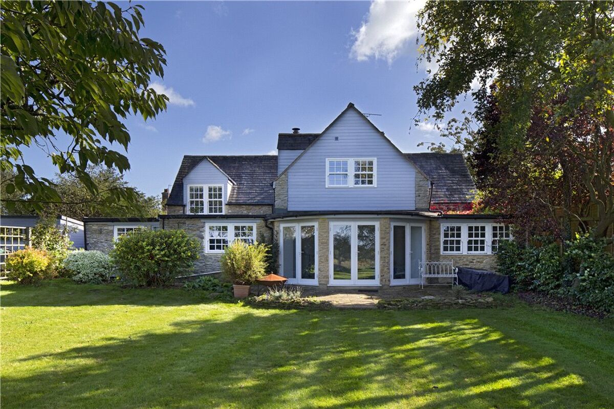อสังหาริมทรัพย์สำหรับจำหน่าย Charlton, Banbury, OX17 Knight Frank