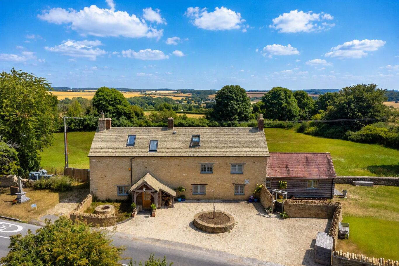 Image of Finstock, Charlbury, Oxfordshire, OX7