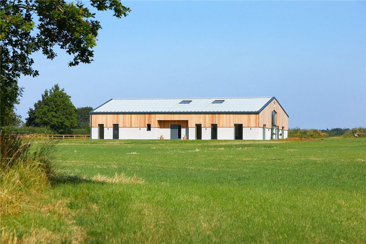 house for sale in Foresters, Oakley, Aylesbury, HP18 OXF170427