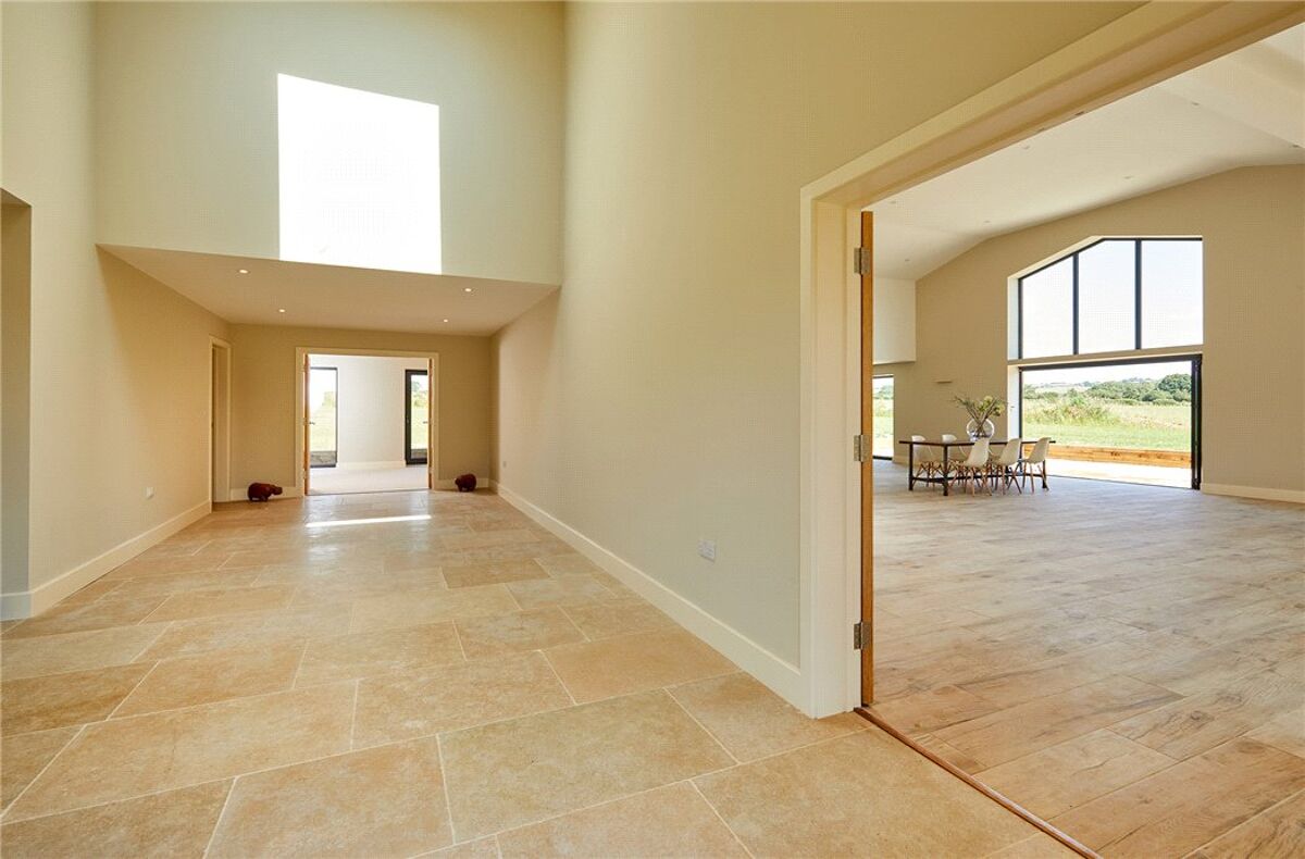 house for sale in Foresters, Oakley, Aylesbury, HP18 OXF170427