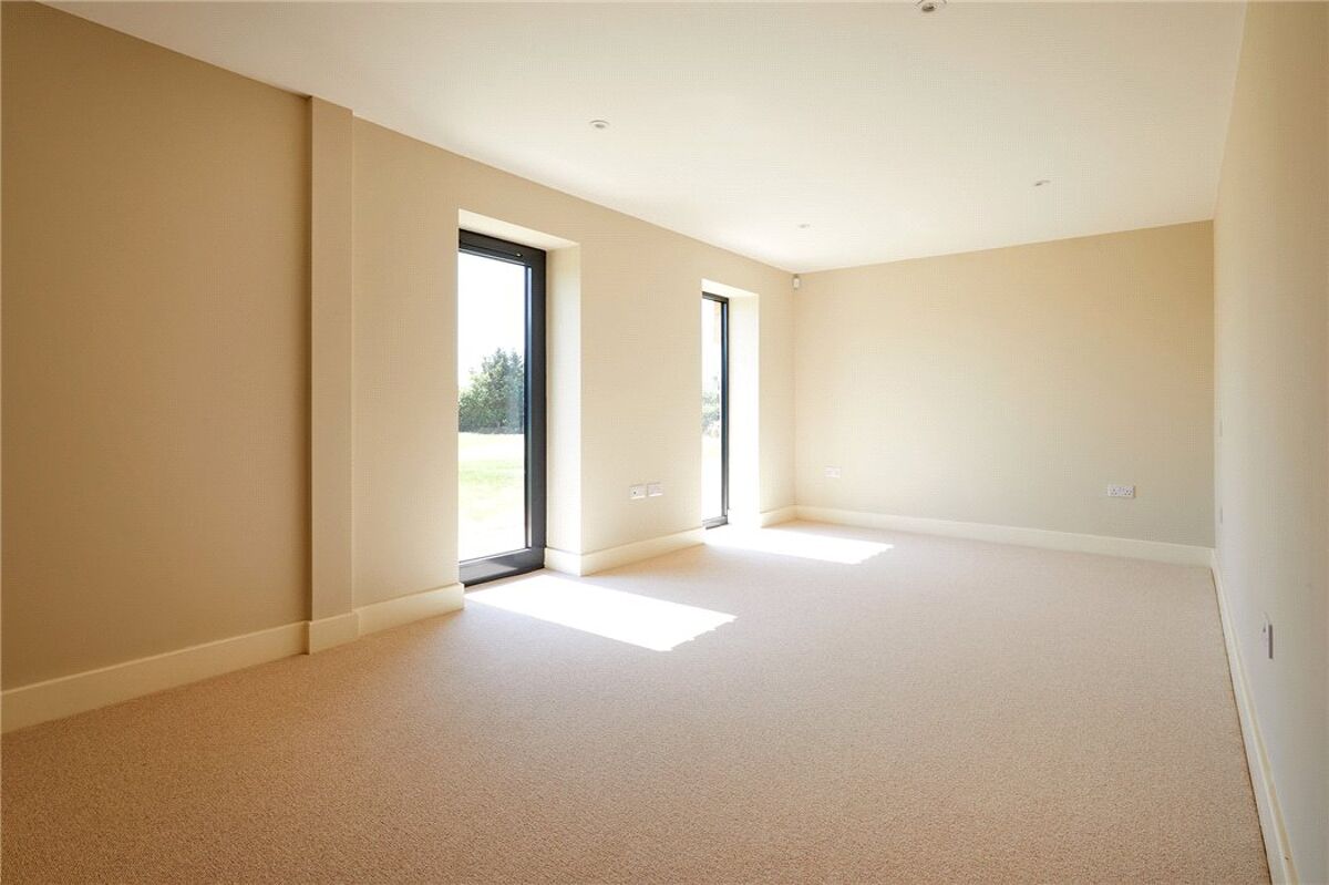 house for sale in Foresters, Oakley, Aylesbury, HP18 OXF170427