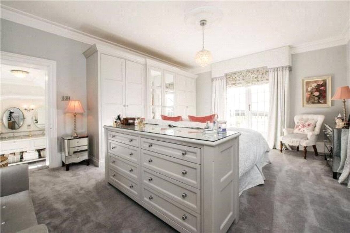 house for sale in Akeley, Buckingham, MK18 OXF180081 Knight Frank