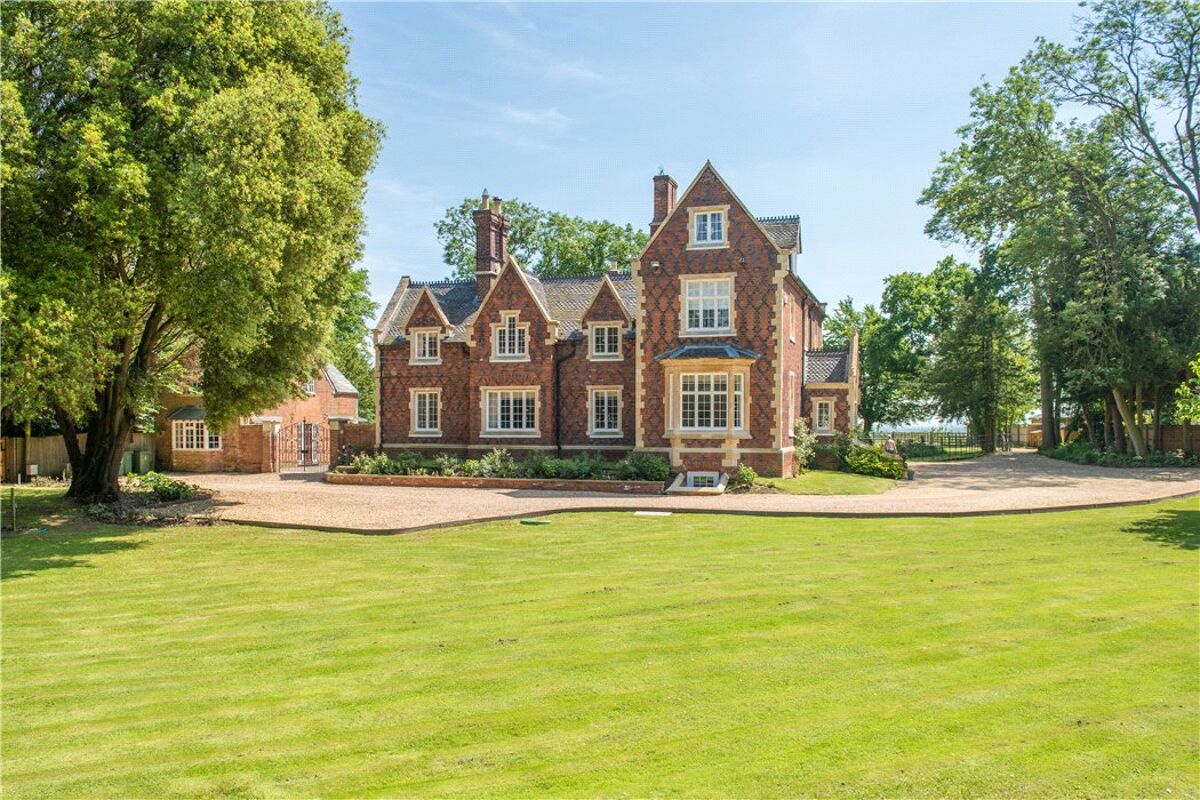 house for sale in Akeley, Buckingham, MK18 OXF180081 Knight Frank