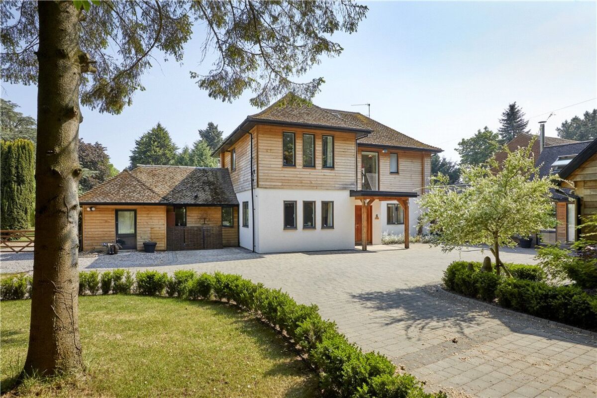 house for sale in Sandy Lane, Yarnton, Kidlington, Oxfordshire, OX5