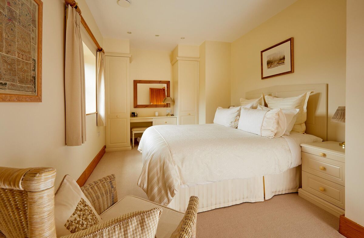 house for sale in Barford St. Michael, Oxfordshire, OX15 OXF180301