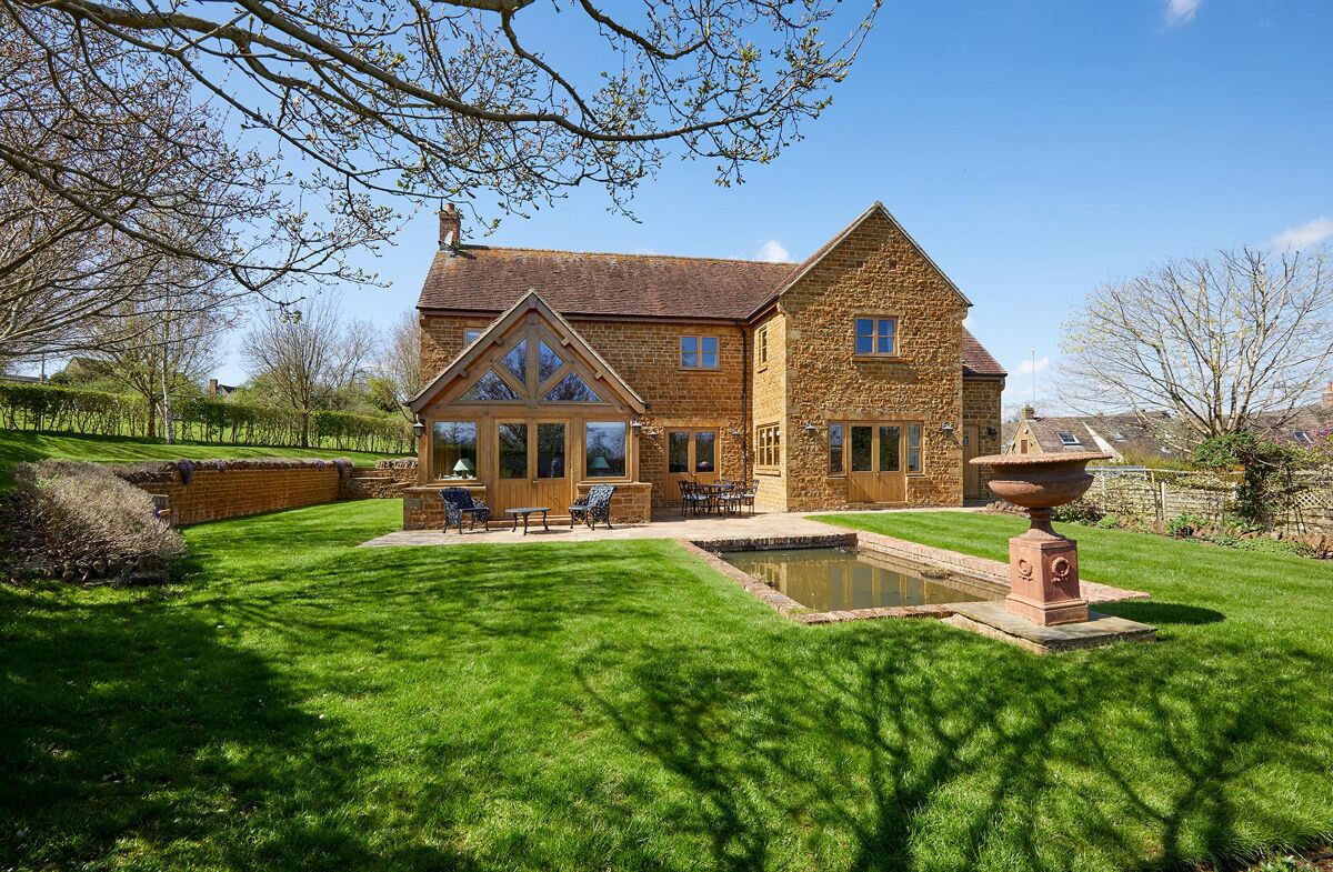 house for sale in Barford St. Michael, Oxfordshire, OX15 OXF180301