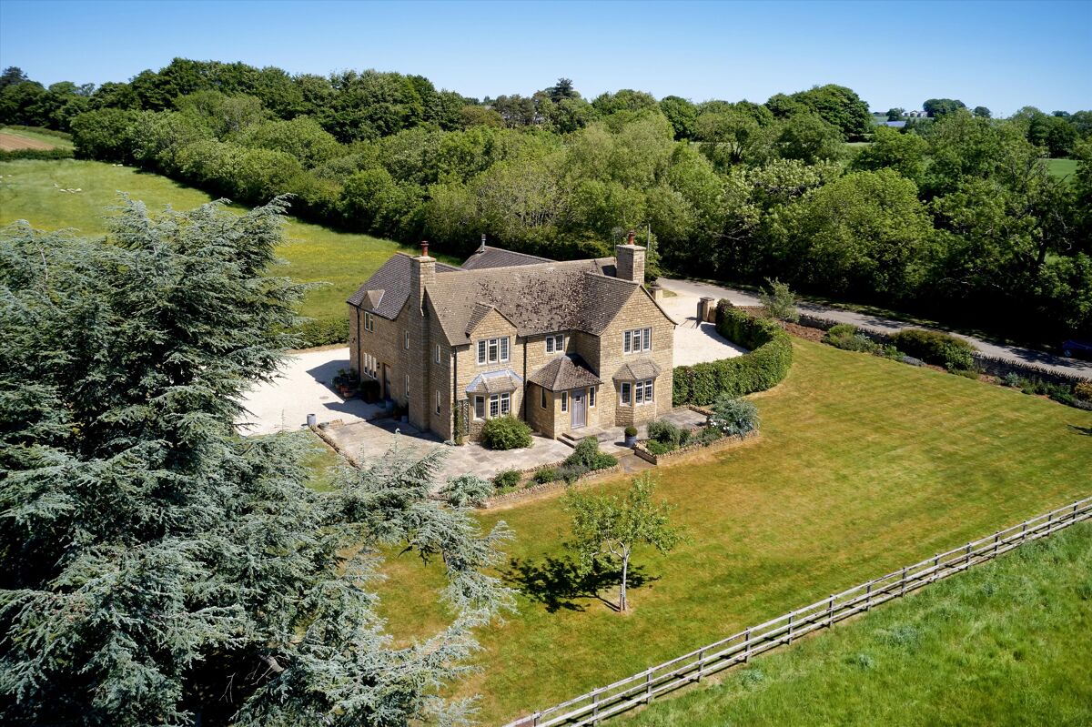 house for sale in Shortlands Park Stud, Sibford Ferris, Oxfordshire
