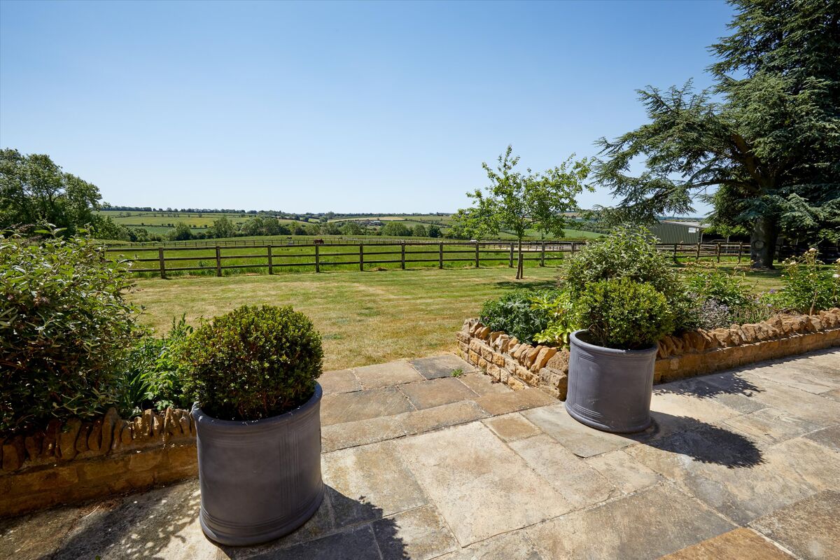 house for sale in Shortlands Park Stud, Sibford Ferris, Oxfordshire