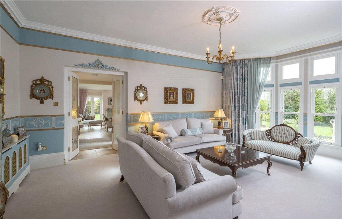 Property for sale Cuddington, Buckinghamshire, HP18 Knight Frank