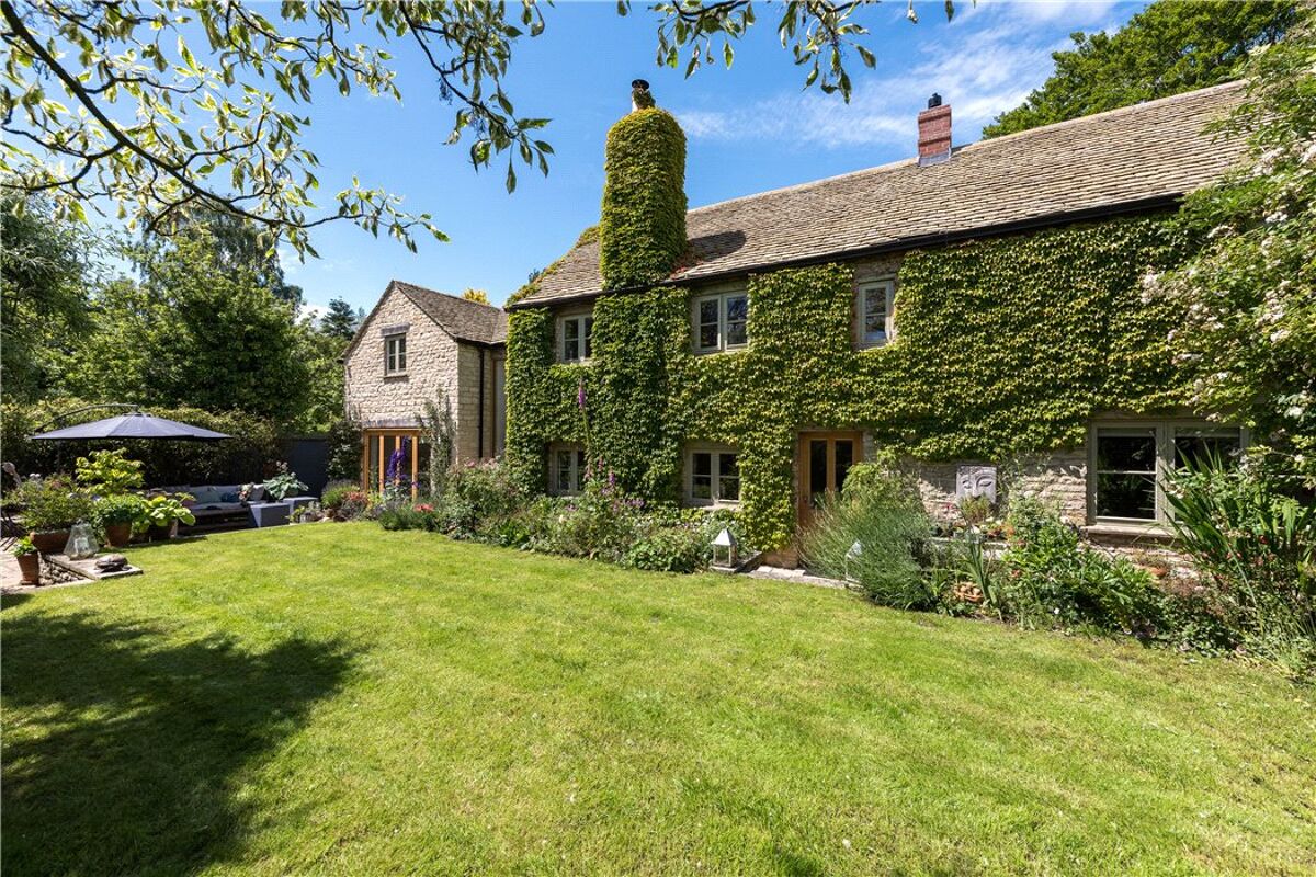 house for sale in Akeman Street, Combe, Witney, Oxfordshire, OX29