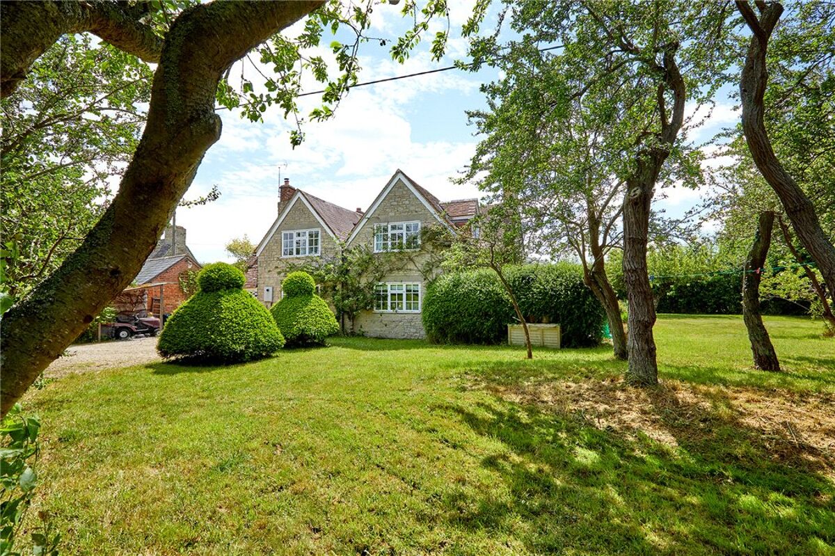 house for sale in Near Buckland, Faringdon, Oxfordshire, SN7