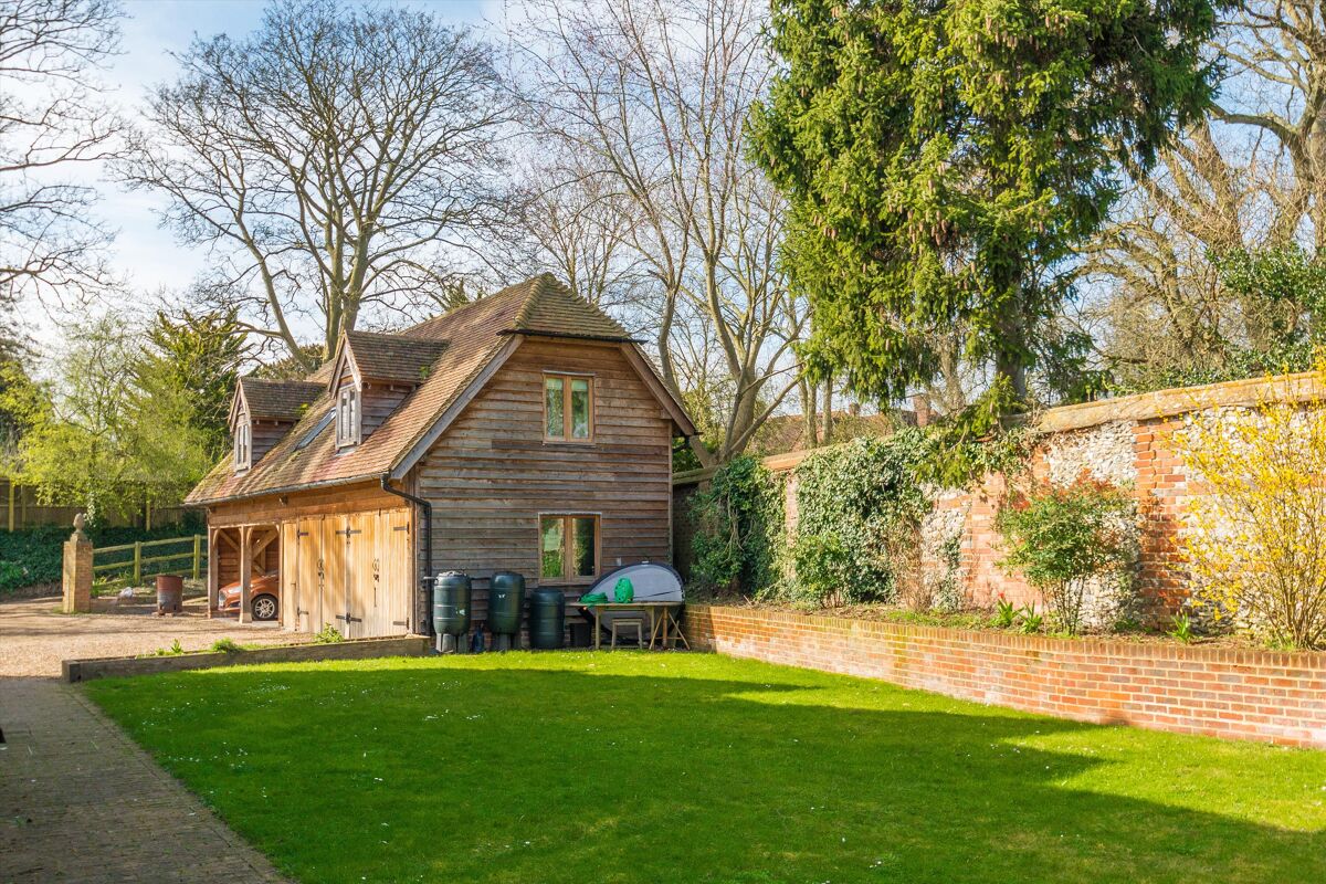 house for sale in Moreton Road, Aston Upthorpe, Didcot, Oxfordshire