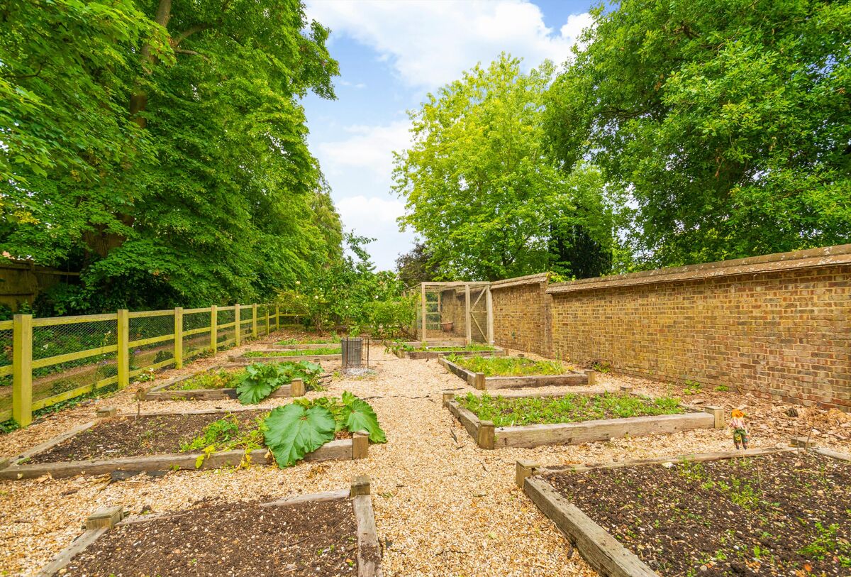 house for sale in Moreton Road, Aston Upthorpe, Didcot, Oxfordshire