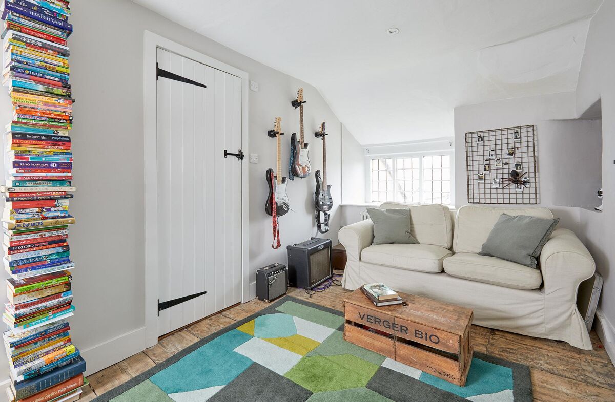 house for sale in Main Street, Charlton, Northamptonshire, OX17 OXF200006 Knight Frank