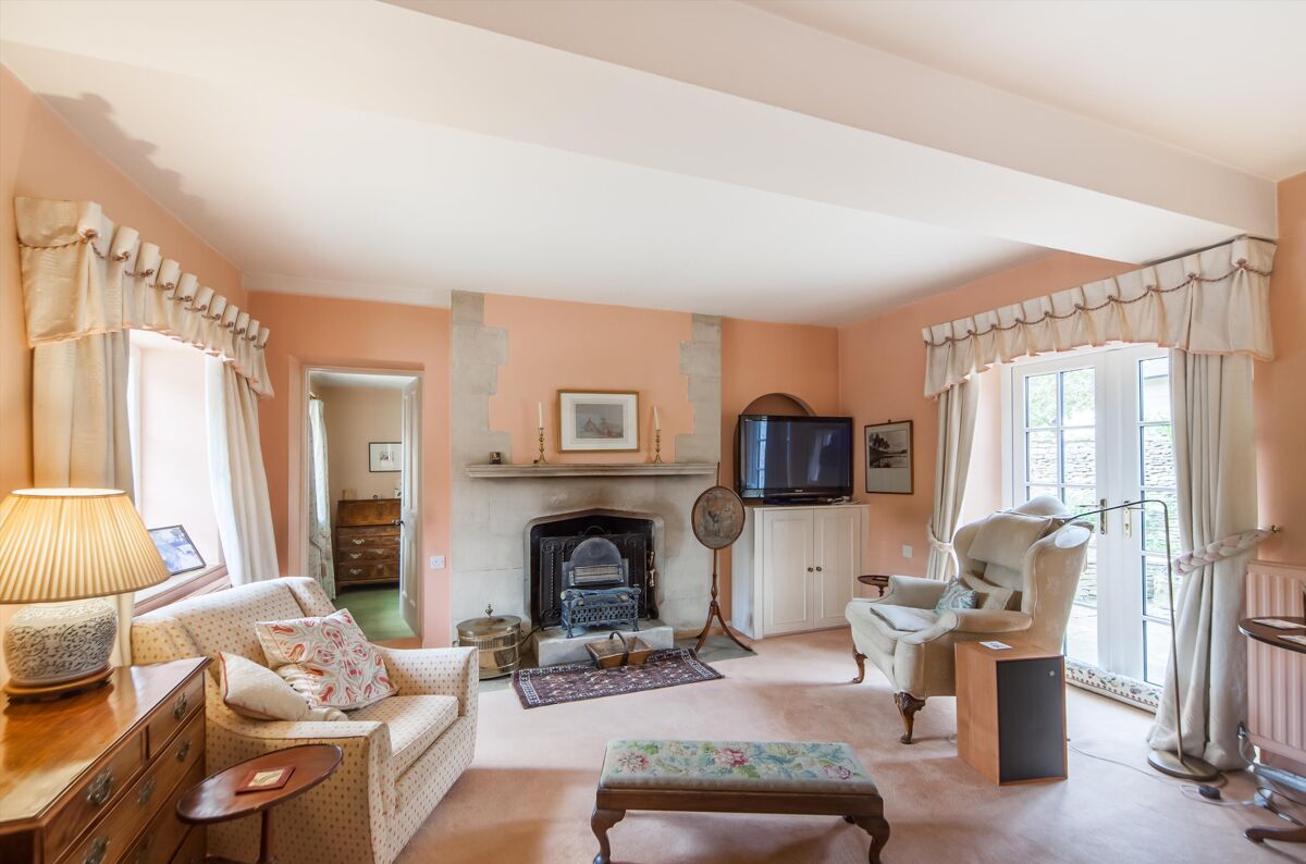 house for sale in Broadwell, Oxfordshire, GL7 OXF200012 Knight Frank