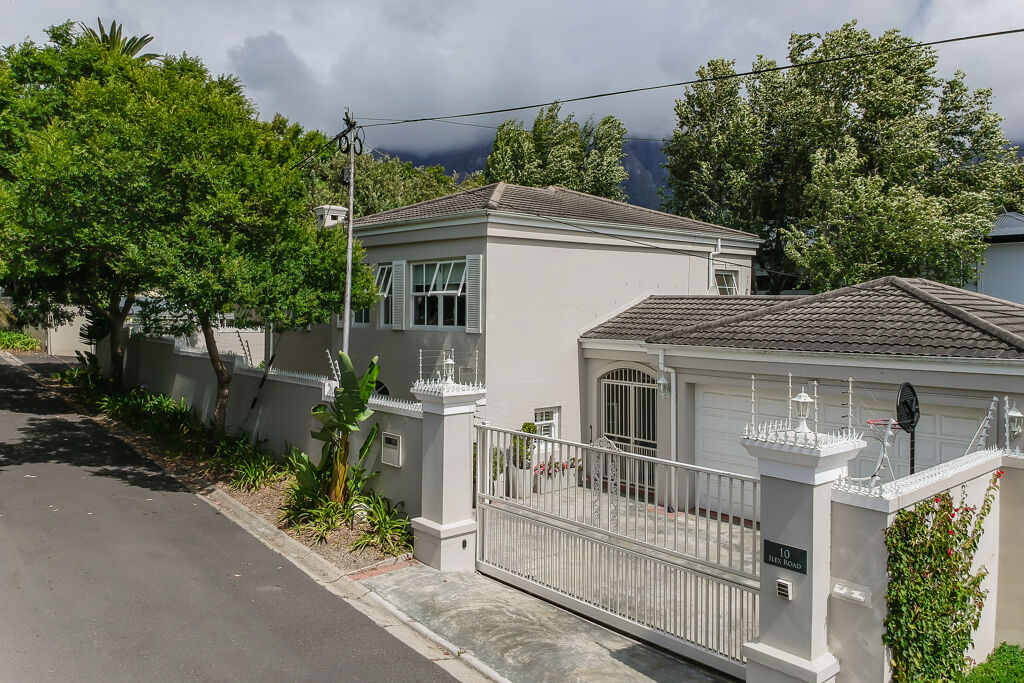 Image of Cape Town, Claremont Upper