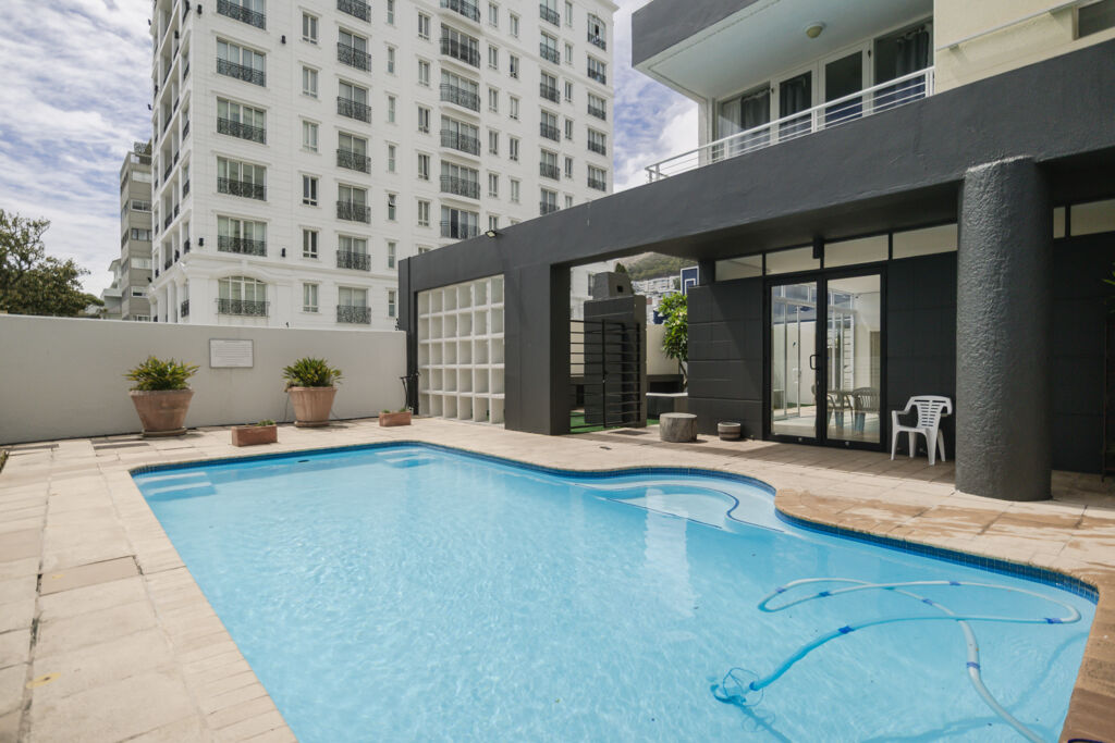 Image of Cape Town, Three Anchor Bay