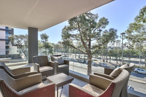 Picture of 2 bedroom apartment for sale.