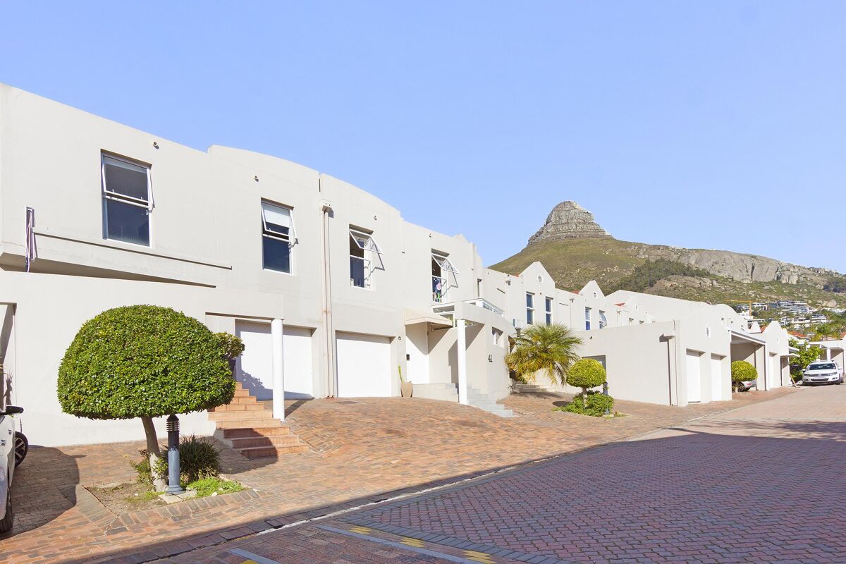 townhouse for sale in Cape Town, Fresnaye PDR6608 Knight Frank