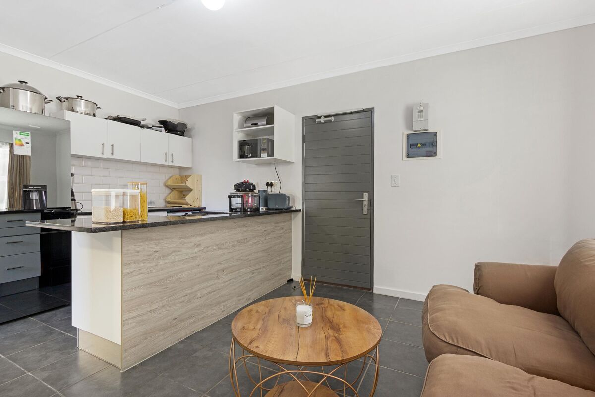 apartment for sale in Cape Town, Maitland PDR6735 Knight Frank