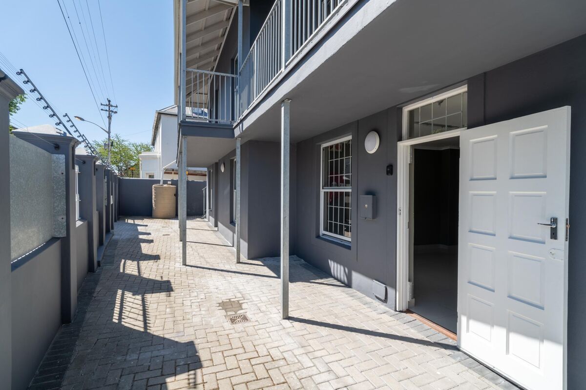 house for sale in Cape Town, Mowbray pdr7755 Knight Frank