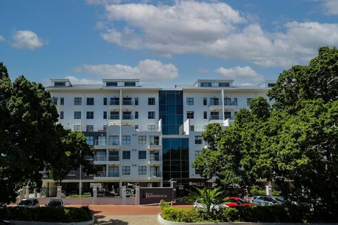Picture of 1 bedroom apartment for sale.