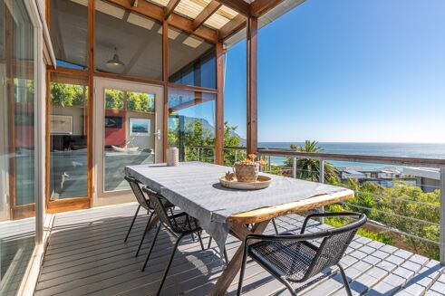 Picture of 4 bedroom house for sale.