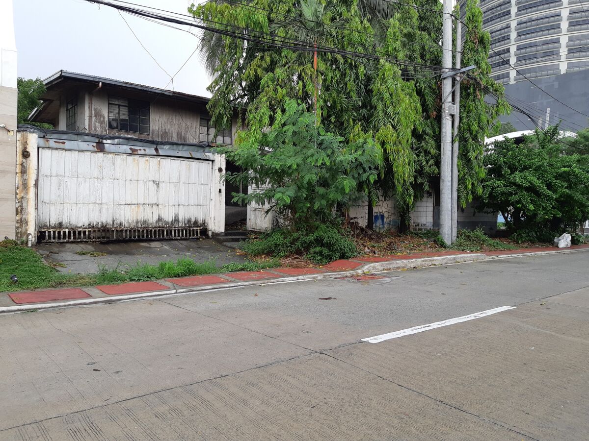 House for sale in Residential Property at Times, Quezon City, Times