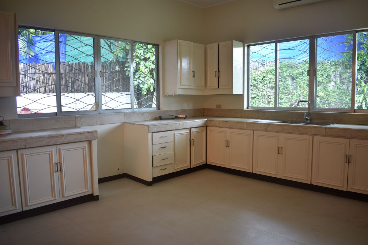 house to rent in Forbes Park, South Forbes Village, Barangay Forbes