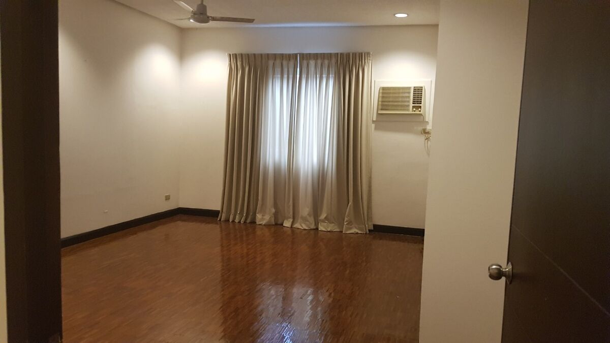 house to rent in Dasmarinas Village, Dasmarinas Village, Barangay